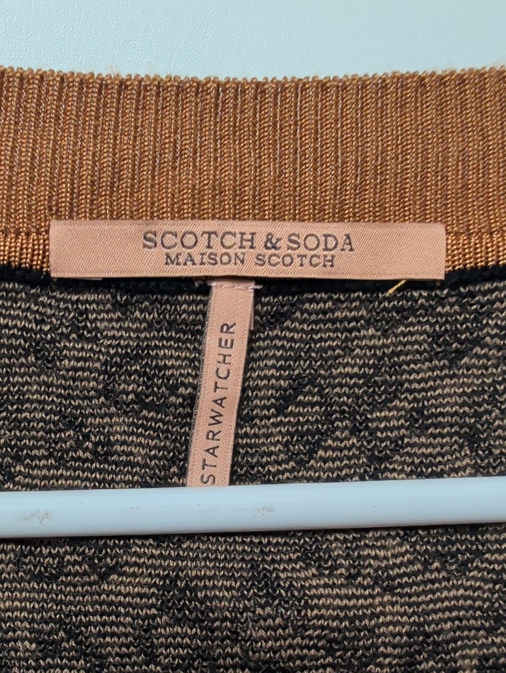 Scotch & Soda Cheetah Print V-Neck Knit Sweater - Picture 2 of 7